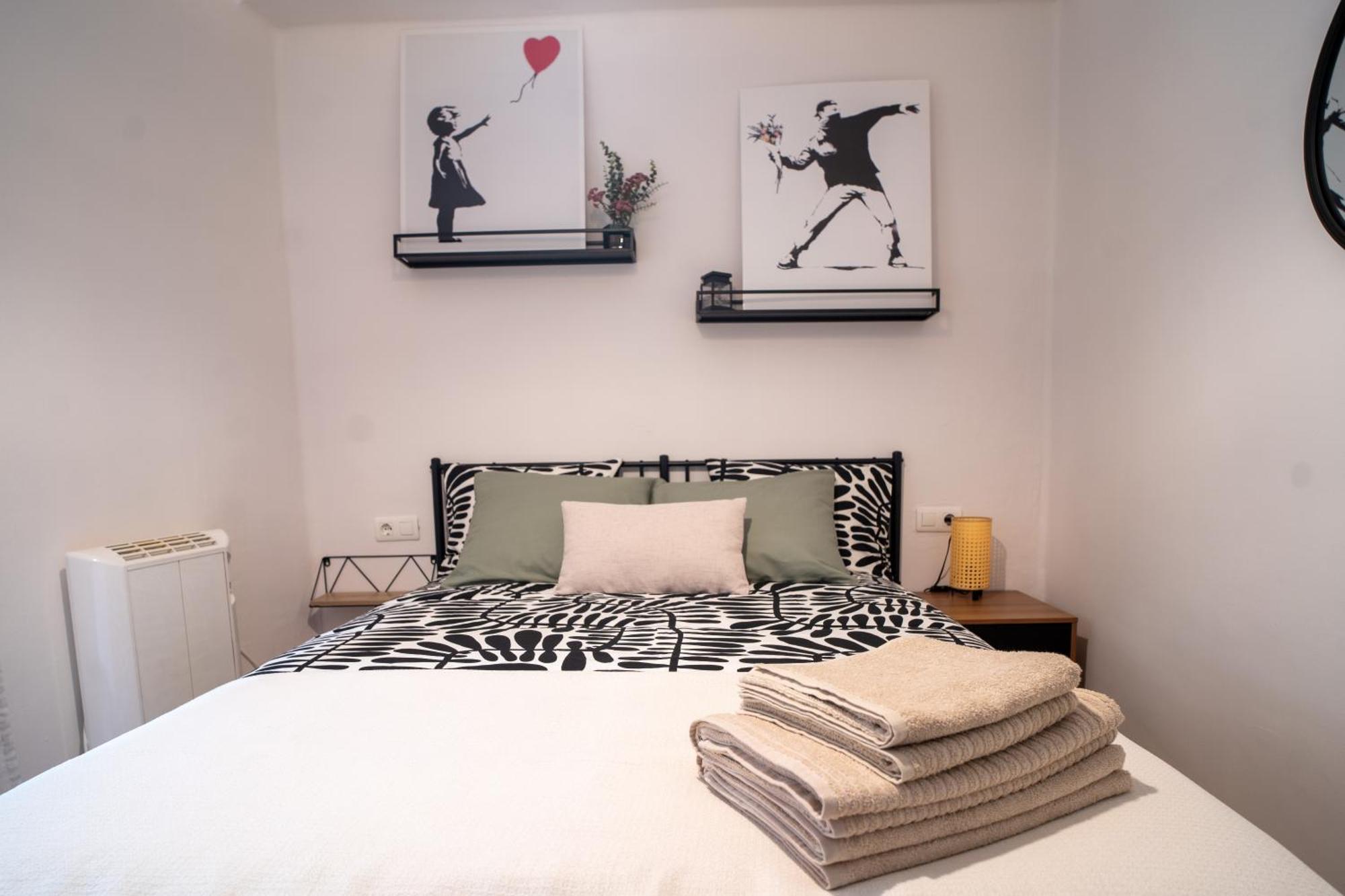 Apartamento En El Corazon De Granada - Cochera Eksteriør billede